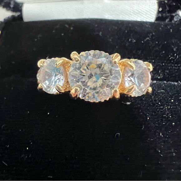Gold‎ Plated Diamondesque Engagement/Cocktail/Anniversary Ring - 7 - Picture 2 of 11